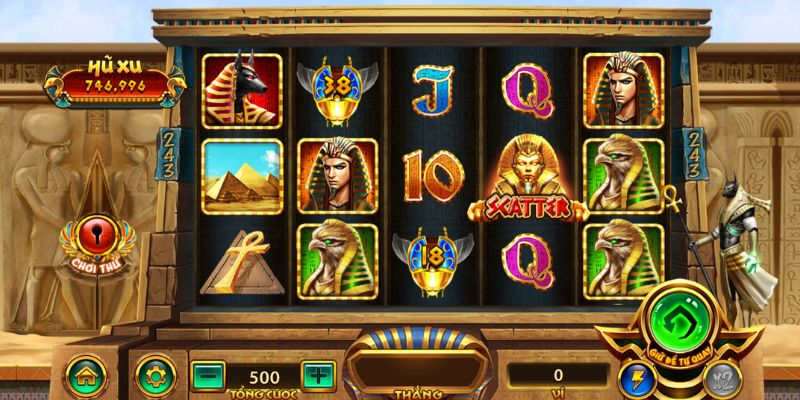 Thiết kế game nổ hũ Bí Mật Cleopatra bên trong hình kim tự tháp ấn tượng